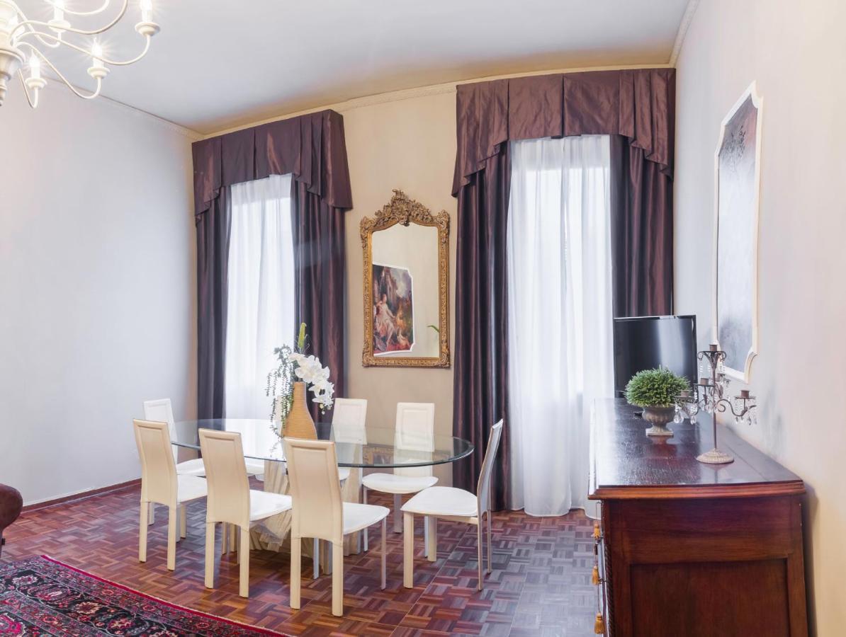 Rialto Canal View With Terrace And Balcony By Wonderful Italy Venecia